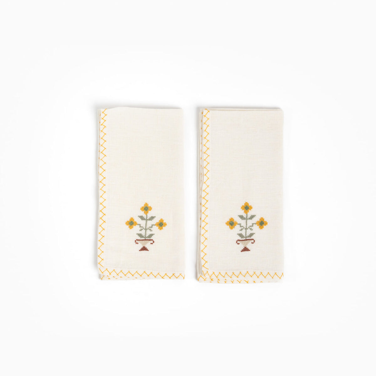 Embroidered Floral Napkins, set of 4 | Unique Home Decor | R. Runberg Curiosities