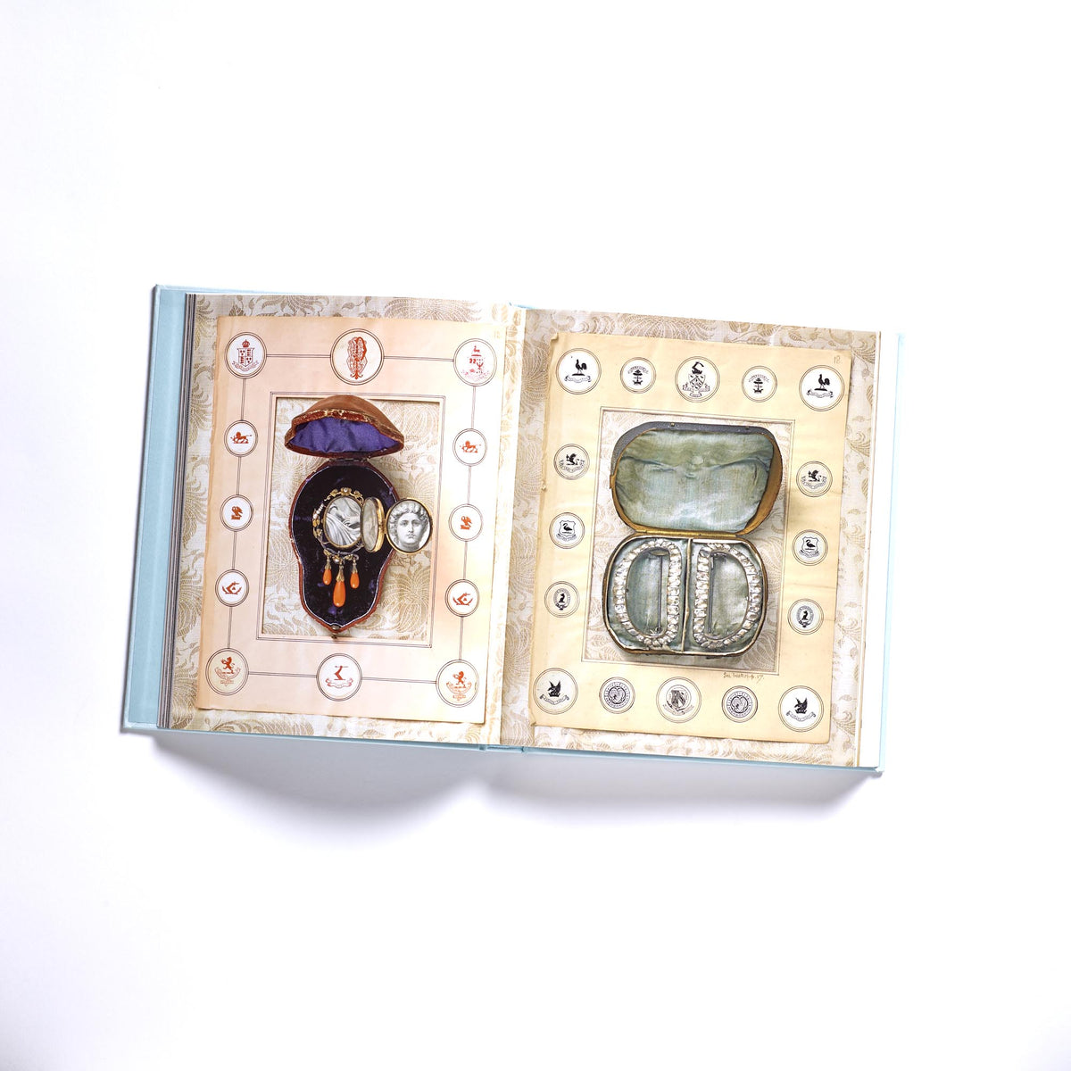 De Vera: Jewelry | Unique Home Decor | R. Runberg Curiosities