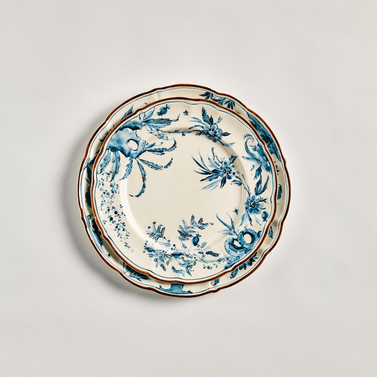 ‘Rocaille’ Dinner Plate, set of 4 | Unique Home Decor | R. Runberg Curiosities