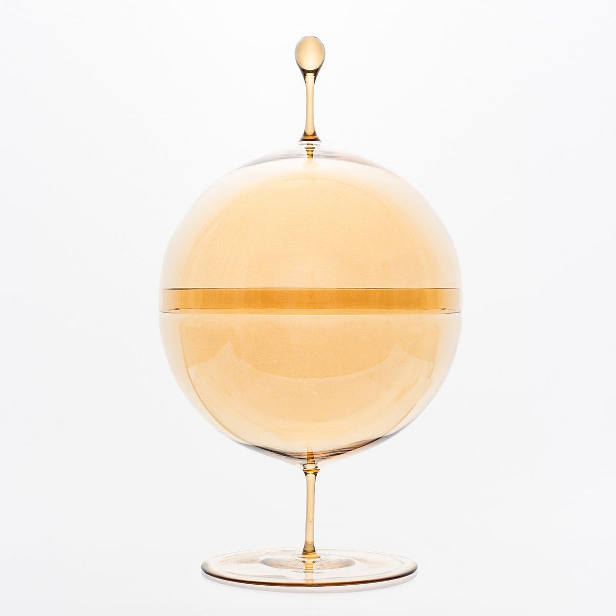 #gold-lustre-G