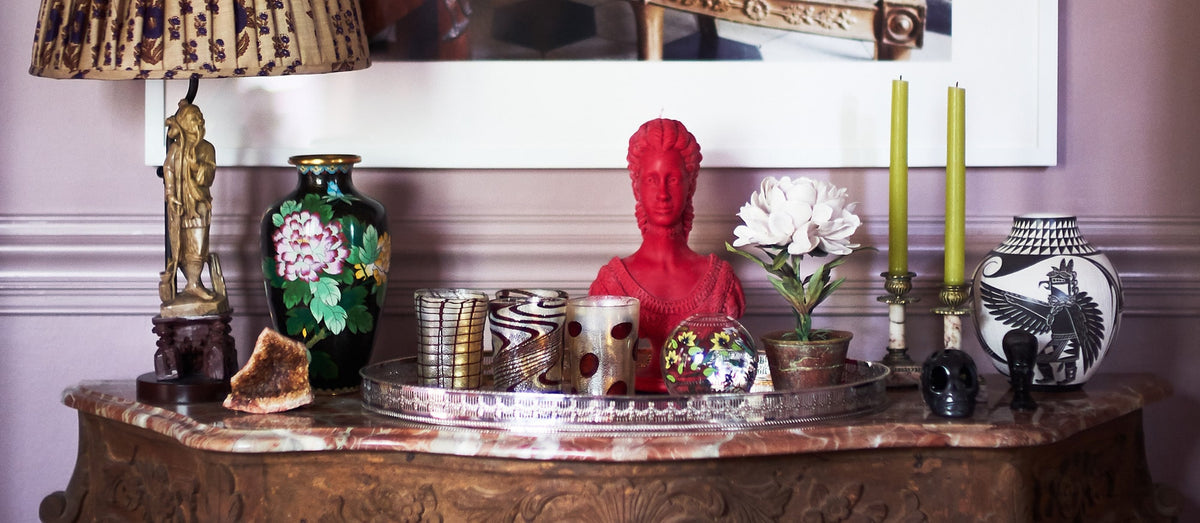 Table of the Week | R. Runberg Curiosities