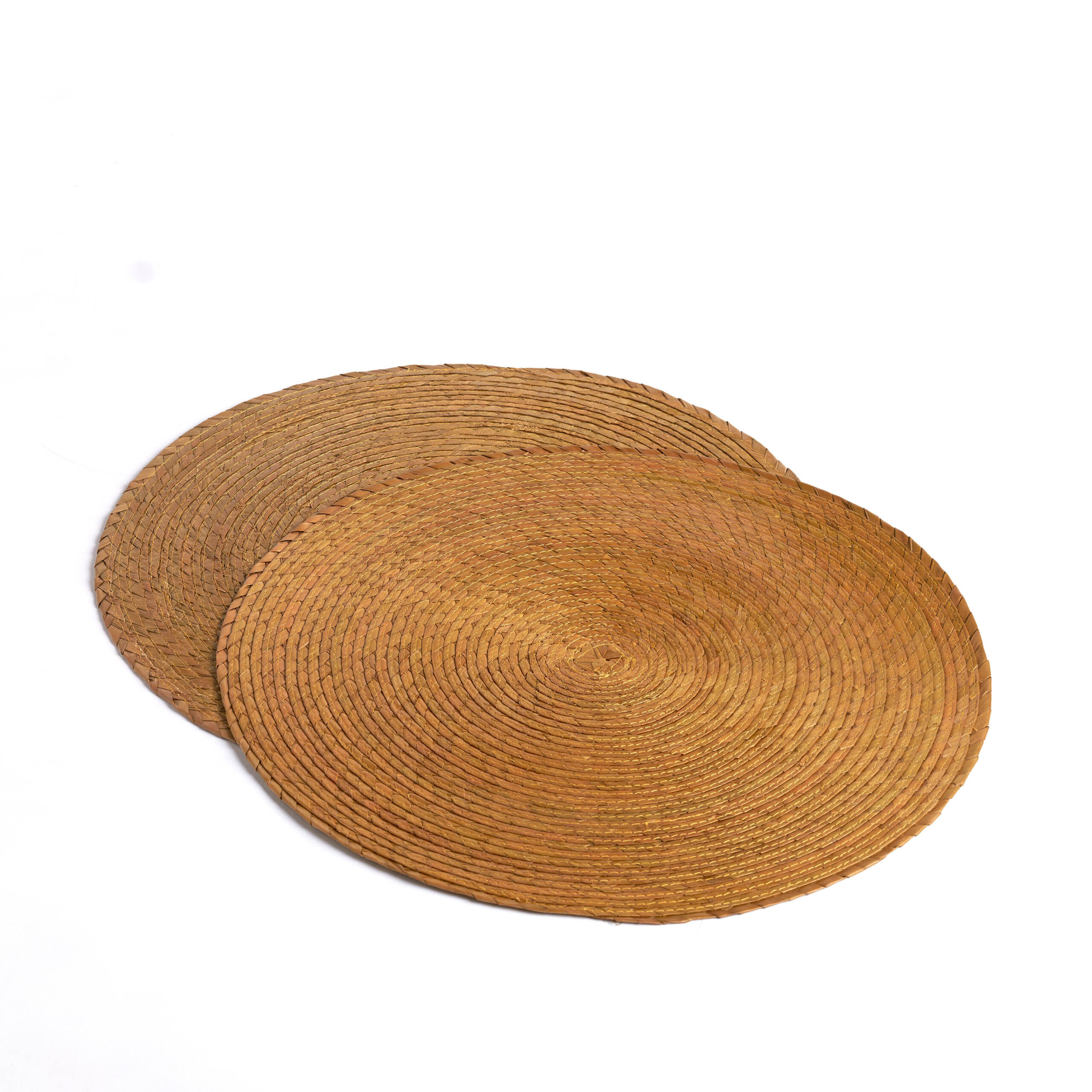 Makaua Handwoven Palm Placemat, Round