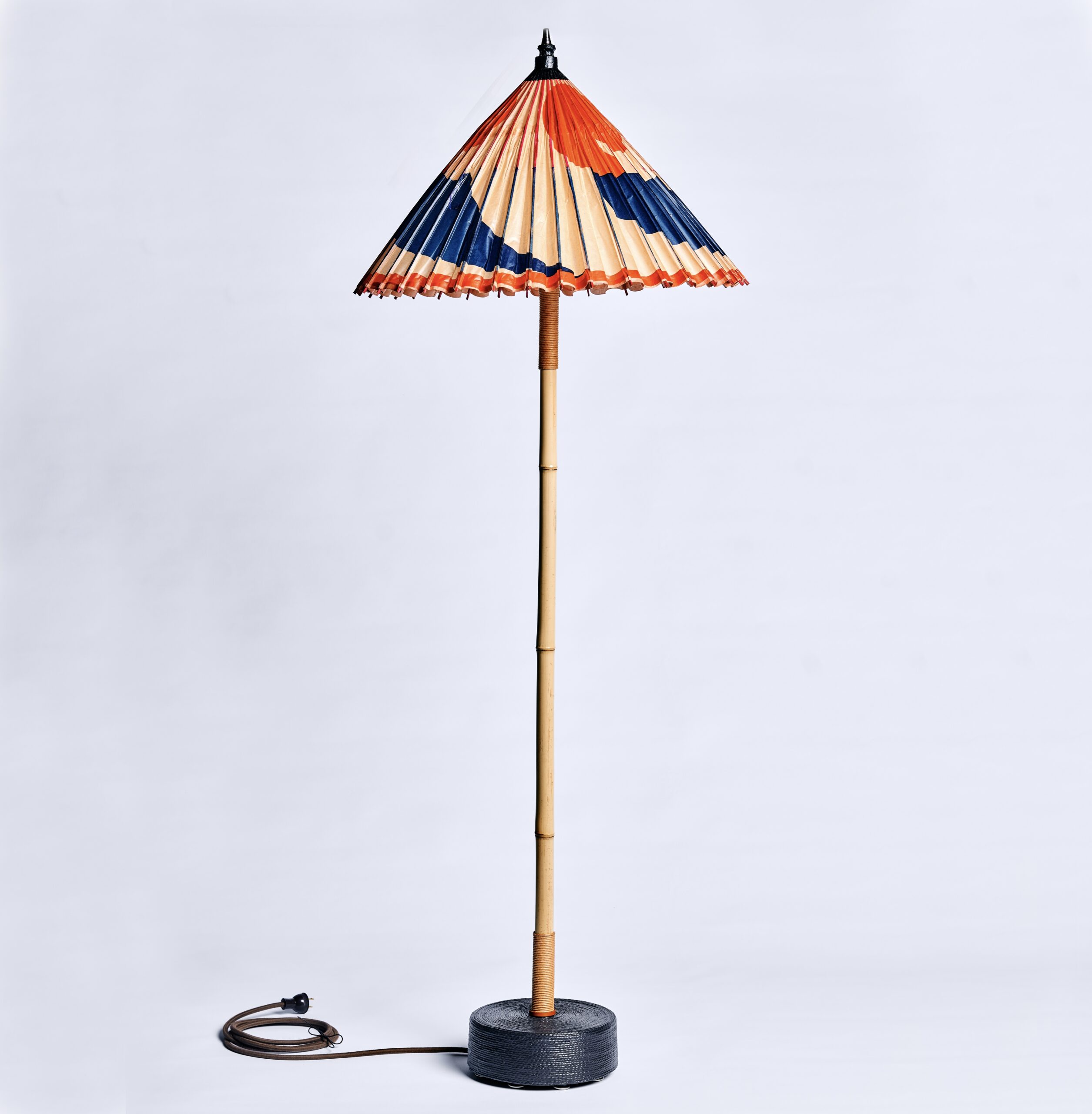 Tennant New York 1933 World’s Fair Lamp