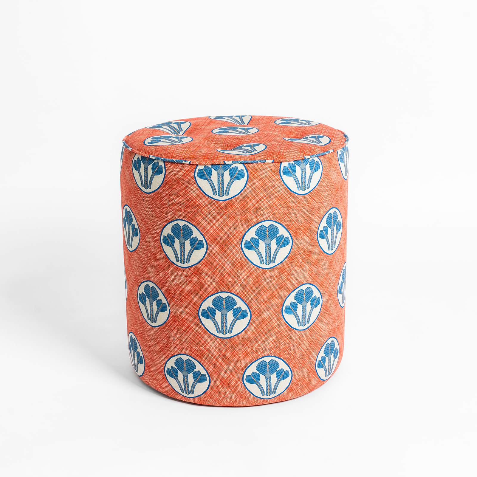 Tufted Upholstered Pouffe