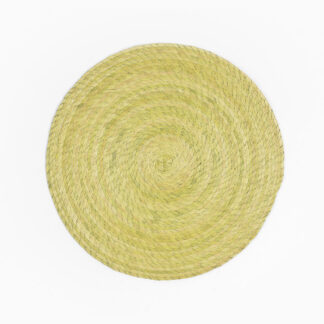 Makaua Handwoven Palm Placemat, Round - pistache